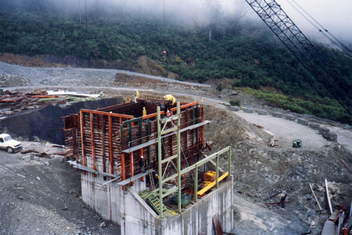 Clough established in PNG  image